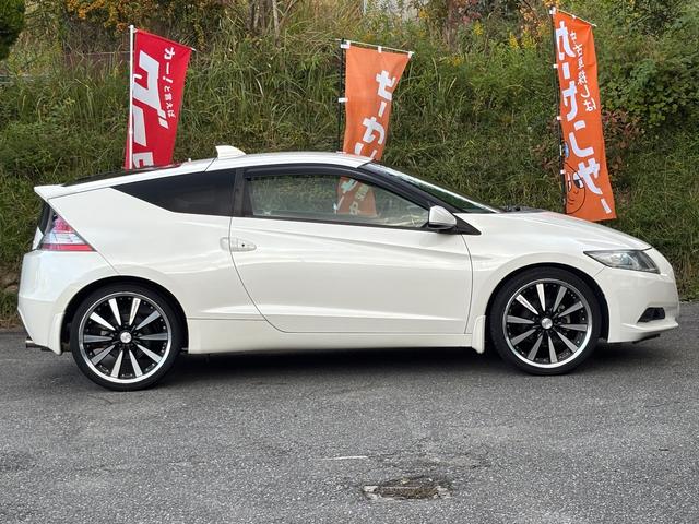 CR-Z α 6速MT 19インチ社外アルミ RECAROシート 社外マフラー ナビ TV バックカメラ クルコン 前後ドラレコ ETC(13枚目)