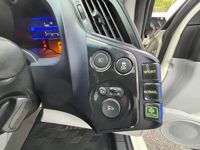 CR-Z α 6速MT 19インチ社外アルミ RECAROシート 社外マフラー ナビ TV バックカメラ クルコン 前後ドラレコ ETC(15枚目)