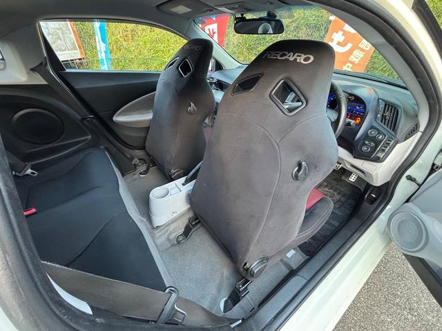 CR-Z α 6速MT 19インチ社外アルミ RECAROシート 社外マフラー ナビ TV バックカメラ クルコン 前後ドラレコ ETC(34枚目)