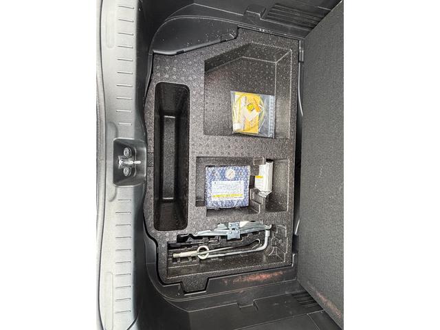 CR-Z α 6速MT 19インチ社外アルミ RECAROシート 社外マフラー ナビ TV バックカメラ クルコン 前後ドラレコ ETC(38枚目)