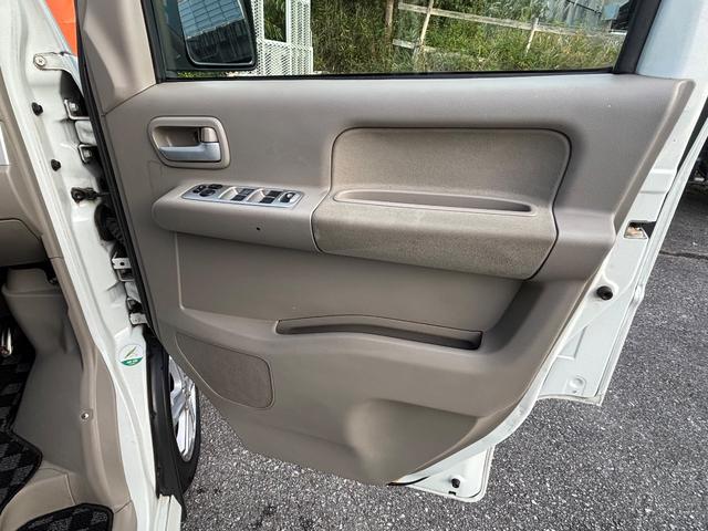 エブリイワゴン ＰＺターボスペシャル　両側電動ドア　ハイルーフ　ナビ　ＴＶ　ＥＴＣ　ドラレコ　オートステップ　オートエアコン　キーレース　タイミングチェーン式（30枚目）