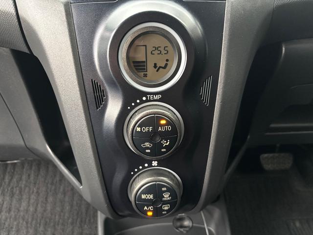 ヴィッツ ＲＳ　社外ナビ　フルセグＴＶ　バックカメラ　Ｂｌｕｅｔｏｏｔｈ　ＥＴＣ　ＨＩＤ（11枚目）