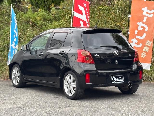 ヴィッツ ＲＳ　社外ナビ　フルセグＴＶ　バックカメラ　Ｂｌｕｅｔｏｏｔｈ　ＥＴＣ　ＨＩＤ（13枚目）