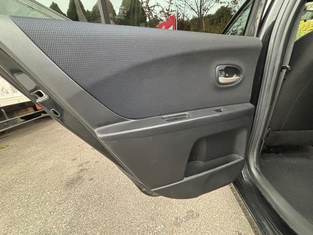 ヴィッツ ＲＳ　社外ナビ　フルセグＴＶ　バックカメラ　Ｂｌｕｅｔｏｏｔｈ　ＥＴＣ　ＨＩＤ（36枚目）