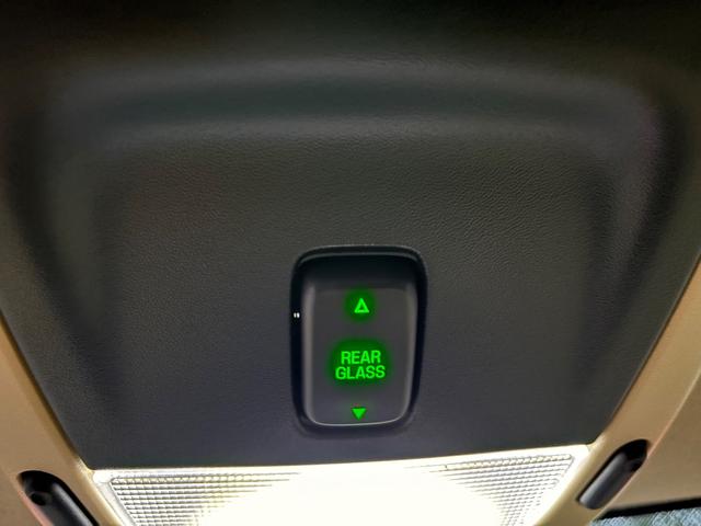 エクスプローラースポーツトラック ＸＬＴ　リフトアップ　社外２０インチアルミ　社外ナビ　フルセグＴＶ　バックカメラ（42枚目）