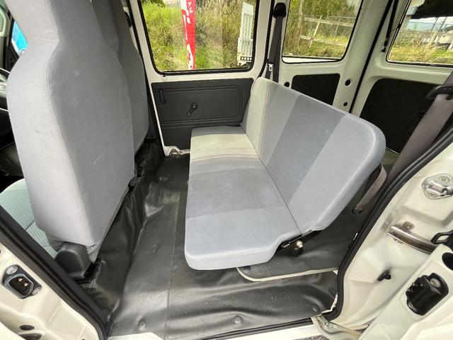 サンバーバン トランスポーター　ナビ　ＴＶ　ＥＴＣ　キーレース　タイミングチェーン式（5枚目）