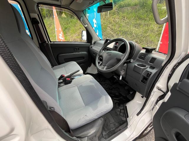 サンバーバン トランスポーター　ナビ　ＴＶ　ＥＴＣ　キーレース　タイミングチェーン式（14枚目）