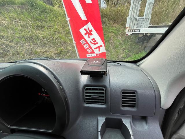 サンバーバン トランスポーター　ナビ　ＴＶ　ＥＴＣ　キーレース　タイミングチェーン式（18枚目）