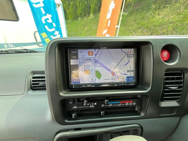 サンバーバン トランスポーター　ナビ　ＴＶ　ＥＴＣ　キーレース　タイミングチェーン式（19枚目）