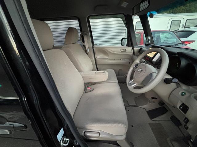 Ｎ－ＢＯＸ Ｇ・Ｌパッケージ　スマートキー　プッシュスタート　純正ナビ　フルセグＴＶバックカメラ　Ｂｌｕｅｔｏｏｔｈ　パワースライドドア　ＥＴＣ（5枚目）