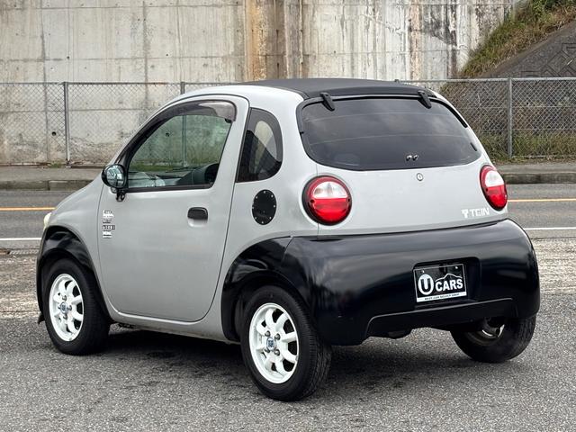 ツイン ガソリンＡ　５速ＭＴ　車高調　社外アルミ　社外エアクリ　社外タコメーター　キーレース　社外ハンドル　ＥＴＣ（2枚目）