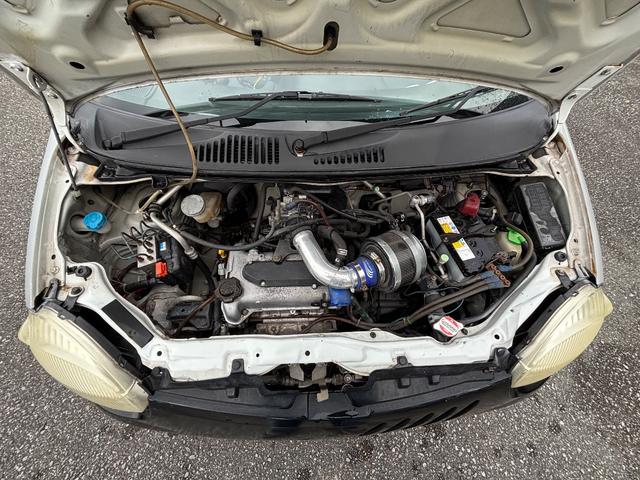 ツイン ガソリンＡ　５速ＭＴ　車高調　社外アルミ　社外エアクリ　社外タコメーター　キーレース　社外ハンドル　ＥＴＣ（7枚目）