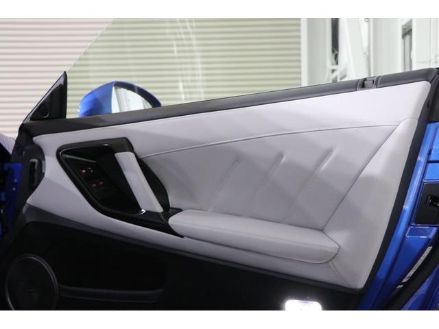 ＧＴ－Ｒ プレミアムエディション　ニスモスポーツリセッティング／ファッショナブルインテリア／ＮＩＳＳＡＮコネクトナビ／フルセグ／２０インチＡＷ／ブレンボ／パワーシート／バックカメラ／パークセンサー／ＥＴＣ（22枚目）