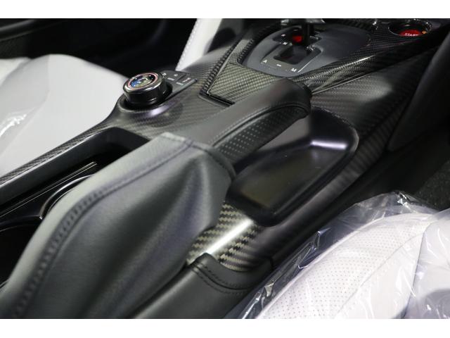 ＧＴ－Ｒ プレミアムエディション　ニスモスポーツリセッティング／ファッショナブルインテリア／ＮＩＳＳＡＮコネクトナビ／フルセグ／２０インチＡＷ／ブレンボ／パワーシート／バックカメラ／パークセンサー／ＥＴＣ（38枚目）