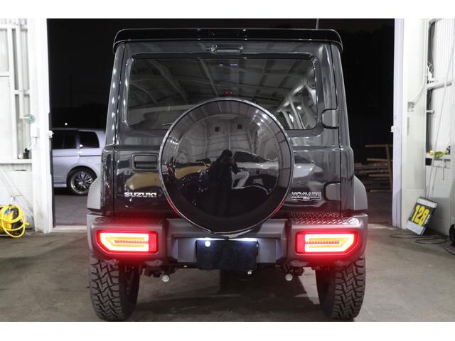 ジムニーノマド ＦＣ　アルパインナビ／アルパインＤミラー／ＤＥＬＴＡ　ＦＯＲＣＥ　ＯＶＥＲＬＡＮＤＥＲ１６ＡＷ／ＯＰＥＮ　ＣＯＵＮＴＲＹタイヤ／シートカバー／Ｐセンサー／セーフティーサポート／ＬＥＤヘッドランプ／スポイラー（7枚目）
