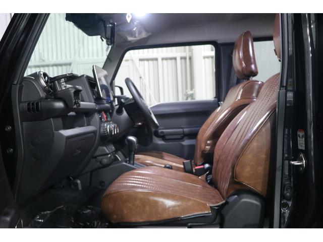 ジムニーノマド ＦＣ　アルパインナビ／アルパインＤミラー／ＤＥＬＴＡ　ＦＯＲＣＥ　ＯＶＥＲＬＡＮＤＥＲ１６ＡＷ／ＯＰＥＮ　ＣＯＵＮＴＲＹタイヤ／シートカバー／Ｐセンサー／セーフティーサポート／ＬＥＤヘッドランプ／スポイラー（17枚目）