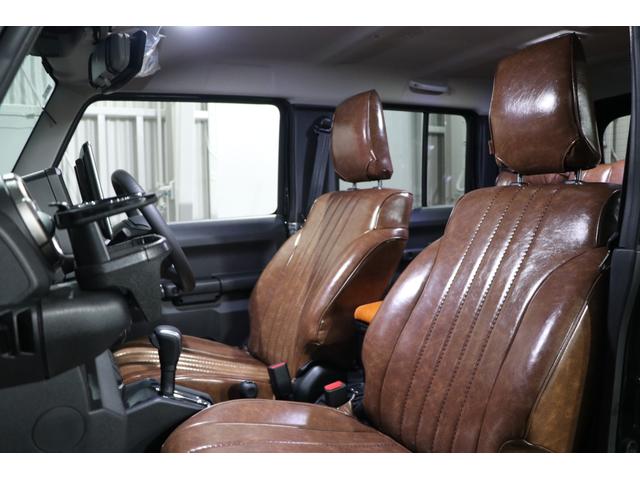 ジムニーノマド ＦＣ　アルパインナビ／アルパインＤミラー／ＤＥＬＴＡ　ＦＯＲＣＥ　ＯＶＥＲＬＡＮＤＥＲ１６ＡＷ／ＯＰＥＮ　ＣＯＵＮＴＲＹタイヤ／シートカバー／Ｐセンサー／セーフティーサポート／ＬＥＤヘッドランプ／スポイラー（18枚目）