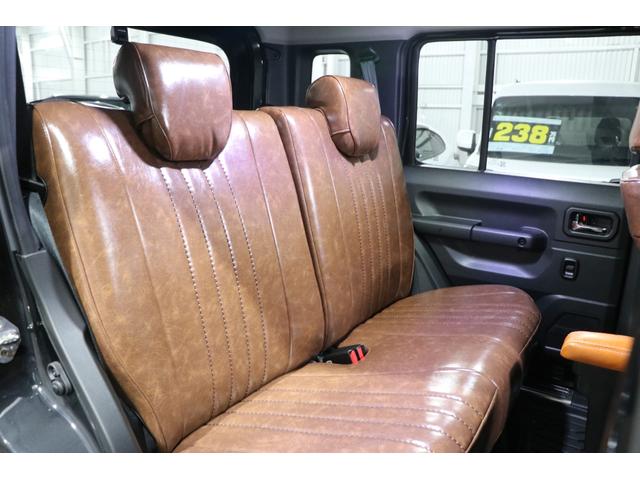 ジムニーノマド ＦＣ　アルパインナビ／アルパインＤミラー／ＤＥＬＴＡ　ＦＯＲＣＥ　ＯＶＥＲＬＡＮＤＥＲ１６ＡＷ／ＯＰＥＮ　ＣＯＵＮＴＲＹタイヤ／シートカバー／Ｐセンサー／セーフティーサポート／ＬＥＤヘッドランプ／スポイラー（20枚目）