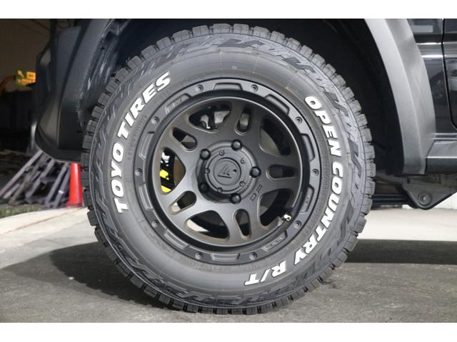 ジムニーノマド ＦＣ　アルパインナビ／アルパインＤミラー／ＤＥＬＴＡ　ＦＯＲＣＥ　ＯＶＥＲＬＡＮＤＥＲ１６ＡＷ／ＯＰＥＮ　ＣＯＵＮＴＲＹタイヤ／シートカバー／Ｐセンサー／セーフティーサポート／ＬＥＤヘッドランプ／スポイラー（36枚目）