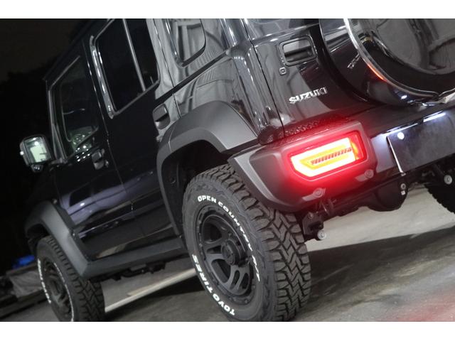 ジムニーノマド ＦＣ　アルパインナビ／アルパインＤミラー／ＤＥＬＴＡ　ＦＯＲＣＥ　ＯＶＥＲＬＡＮＤＥＲ１６ＡＷ／ＯＰＥＮ　ＣＯＵＮＴＲＹタイヤ／シートカバー／Ｐセンサー／セーフティーサポート／ＬＥＤヘッドランプ／スポイラー（44枚目）