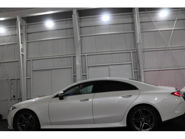 ＣＬＳクラス ＣＬＳ２２０ｄ　スポーツ　エクスクルーシブパッケージ　ガラスルーフ／エクスクルーシブＰＫＧ／ブルメスターサウンド／パークトロニック／１９ＡＷ／レーダーセーフティー／マルチビームＬＥＤヘッドランプ／１２．３インチコックピットディスプレイ／ＨＵＤ／ＥＴＣ（4枚目）