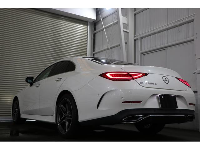 ＣＬＳクラス ＣＬＳ２２０ｄ　スポーツ　エクスクルーシブパッケージ　ガラスルーフ／エクスクルーシブＰＫＧ／ブルメスターサウンド／パークトロニック／１９ＡＷ／レーダーセーフティー／マルチビームＬＥＤヘッドランプ／１２．３インチコックピットディスプレイ／ＨＵＤ／ＥＴＣ（6枚目）