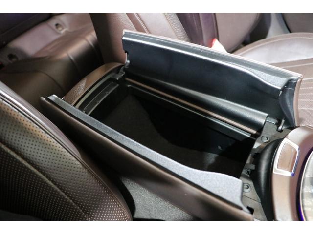ＣＬＳクラス ＣＬＳ２２０ｄ　スポーツ　エクスクルーシブパッケージ　ガラスルーフ／エクスクルーシブＰＫＧ／ブルメスターサウンド／パークトロニック／１９ＡＷ／レーダーセーフティー／マルチビームＬＥＤヘッドランプ／１２．３インチコックピットディスプレイ／ＨＵＤ／ＥＴＣ（37枚目）