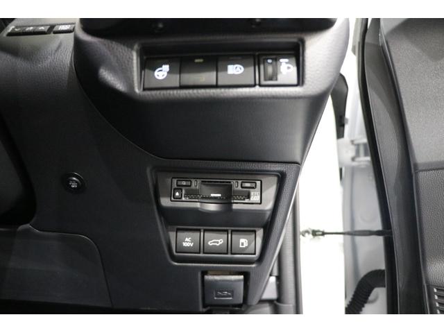 プリウス Z ワンオーナー/モデリスタフルエアロ/パノラマルーフ/Dインナーミラー+ドラレコ/ディスプレイオーディオプラス/シートヒーターベンチレーション/パノラミックビューモニター/ブラインドスポットモニター(25枚目)