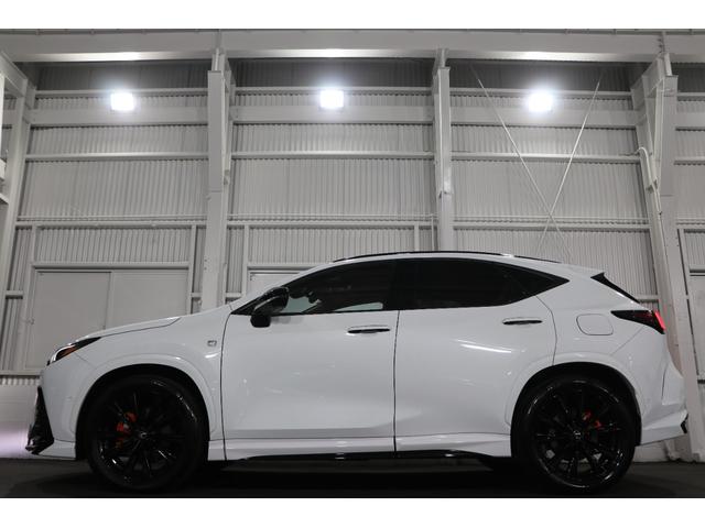 ＮＸ ＮＸ３５０ｈ　Ｆスポーツ　ＴＲＤエアロ／内装ヘーゼル／パノラマルーフ／オレンジキャリパー／デジタルインナーミラー／ワンオーナー／１４型ナビ／３６０カメラ／シートヒータークーラー／ヘッドアップディスプレイ／３眼ＬＥＤヘッドラント（4枚目）