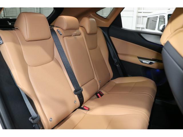 ＮＸ ＮＸ３５０ｈ　Ｆスポーツ　ＴＲＤエアロ／内装ヘーゼル／パノラマルーフ／オレンジキャリパー／デジタルインナーミラー／ワンオーナー／１４型ナビ／３６０カメラ／シートヒータークーラー／ヘッドアップディスプレイ／３眼ＬＥＤヘッドラント（18枚目）