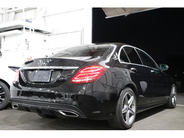 Cクラス C200アバンギャルド AMGライン レザーエクスクルーシブパッケージ/ヘッドアップディスプレイ/黒革シート/パークトロニック/シートヒーター/パワートランク/純正18インチAW/LEDライト(5枚目)