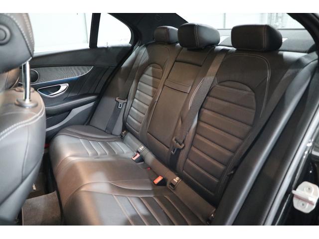 Cクラス C200アバンギャルド AMGライン レザーエクスクルーシブパッケージ/ヘッドアップディスプレイ/黒革シート/パークトロニック/シートヒーター/パワートランク/純正18インチAW/LEDライト(19枚目)