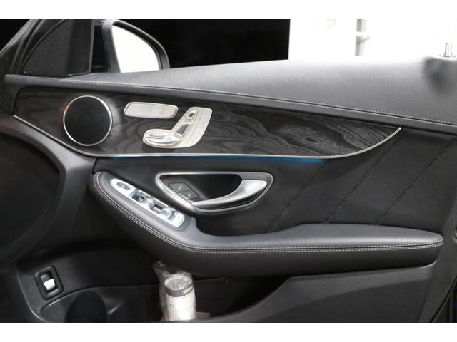 Cクラス C200アバンギャルド AMGライン レザーエクスクルーシブパッケージ/ヘッドアップディスプレイ/黒革シート/パークトロニック/シートヒーター/パワートランク/純正18インチAW/LEDライト(25枚目)