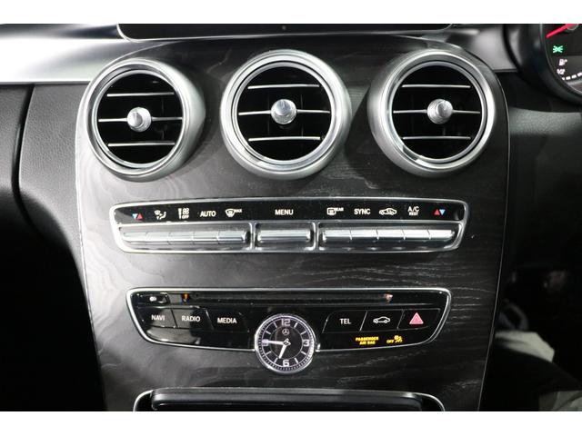 Cクラス C200アバンギャルド AMGライン レザーエクスクルーシブパッケージ/ヘッドアップディスプレイ/黒革シート/パークトロニック/シートヒーター/パワートランク/純正18インチAW/LEDライト(28枚目)