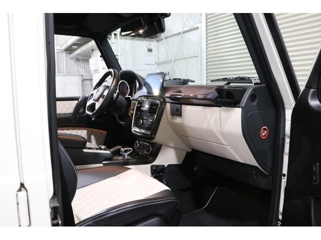 Ｇクラス Ｇ６５　６３０馬力／エクスクルーシブエディションＰＫＧ／サンルーフ／ＡＭＧスポーツストライプ／デジーノインテリア／カーボンインテリアＰＫＧ／同色スペアカバー／ステンレスアンダーガード／左Ｈ／ＥＴＣ／Ｂカメラ（14枚目）