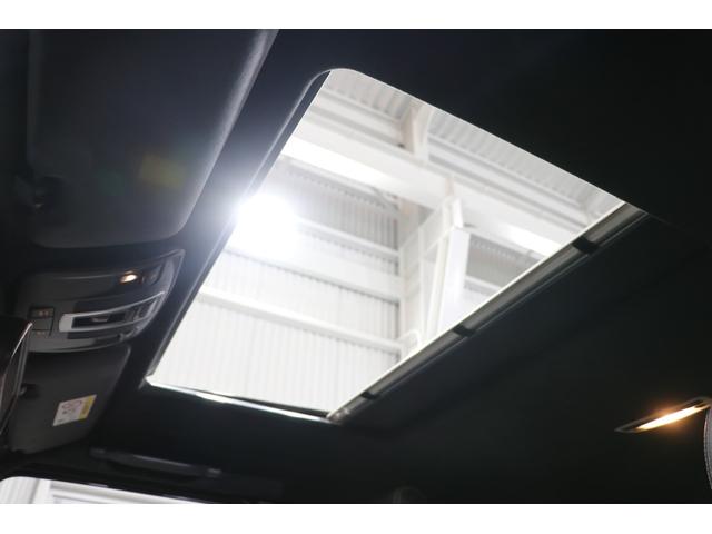 Ｇクラス Ｇ６５　６３０馬力／エクスクルーシブエディションＰＫＧ／サンルーフ／ＡＭＧスポーツストライプ／デジーノインテリア／カーボンインテリアＰＫＧ／同色スペアカバー／ステンレスアンダーガード／左Ｈ／ＥＴＣ／Ｂカメラ（32枚目）