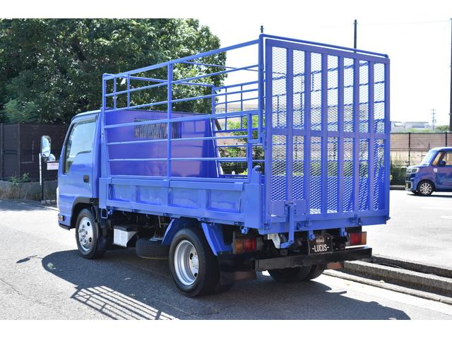 ＰＳ　ＰＷ　３．０ＤＴ　積載２０００Ｋｇ　５ＭＴ　ＰＳ　ＰＷ　３．０ＤＴ　積載２０００ｋｇ　５ＭＴ　リアＷタイヤ　フォグランプ　電格ミラー　ダンプ　楽々ゲート　荷台寸法　縦３０９ｃｍ　横１５９ｃｍ　高さ１５５ｃｍ(22枚目)