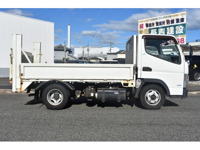 ＰＳ　ＰＷ　３．０ＤＴ　５ＭＴ　積載２０００ｋｇ　ＰＳ　ＰＷ　３．０ＤＴ　５ＭＴ　積載２０００ｋｇ　垂直式パワーゲート　ハイリフト　フォグランプ　電格ミラー　リアＷタイヤ　荷台鉄板架装　背面縞板(24枚目)