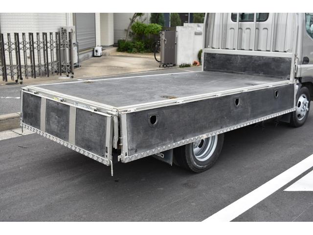 キャンター ＰＳ　ＰＷ　３．０ＤＴ　ＡＴ　積載２０００ｋｇ　ＰＳ　ＰＷ　３．０ＤＴ　ＡＴ　積載２０００ｋｇ　リアＷタイヤ　三方間　荷台寸法が長さ３１１ｃｍ　幅１６１ｃｍ　高さ３８ｃｍ（29枚目）