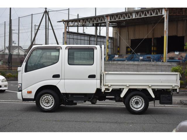 トヨエース ３．０ＤＴ　ＡＴ　４ＷＤ　積載１０００ｋｇ　　Ｎｏｘ適合　４ＷＤ　総重量３２６０ｋｇ　ＥＴＣ　リアシングルタイヤ　エンジン型式１ＫＤ　荷台寸法　長さ２０７ｃｍ　幅１６０ｃｍ　車体サイズ　長さ４６９ｃｍ　幅１６９ｃｍ　高さ１９８ｃｍ（29枚目）