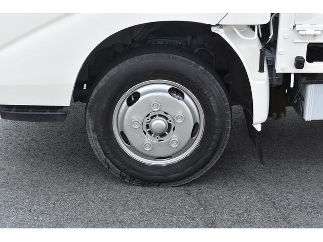 ダイナトラック シングルジャストロー　積載２０００ｋｇ　垂直ＰＧ　ＡＴ　ＥＴＣ　総重量４８６５ｋｇ　荷台鉄板架装　あおり高　４９００ｃｃ　ダブルタイヤ　オリジナルシートカバー（33枚目）