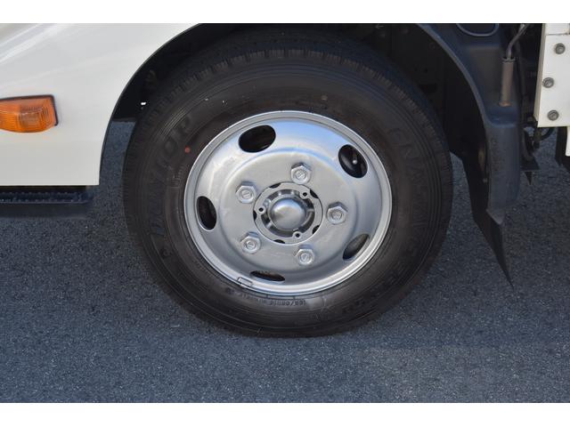 デュトロ 全低床　平　積載２０００ｋｇ　ＡＴ　ドラレコ　総重量４４５５ｋｇ　ＥＴＣ　衝突軽減ブレーキ　レーンキープアシスト　電格ミラー　ディーゼル（31枚目）