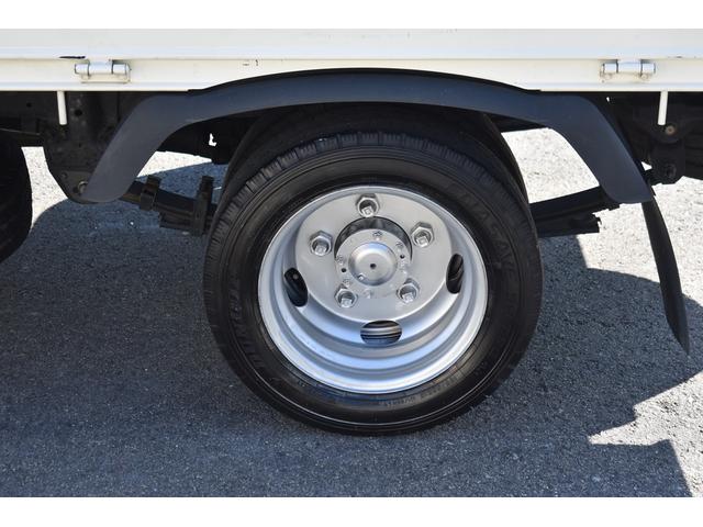 デュトロ 全低床　平　積載２０００ｋｇ　ＡＴ　ドラレコ　総重量４４５５ｋｇ　ＥＴＣ　衝突軽減ブレーキ　レーンキープアシスト　電格ミラー　ディーゼル（32枚目）