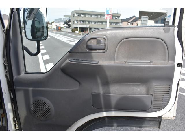 エルフトラック フルフラットロー 垂直式パワーゲート 積載2000kg AT 車両総重量4755kg 電格ミラー 荷台鉄板 ETC 荷台長さ309cm 高さ39cm(6枚目)