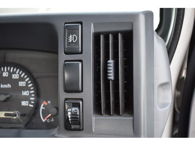 エルフトラック フルフラットロー 垂直式パワーゲート 積載2000kg AT 車両総重量4755kg 電格ミラー 荷台鉄板 ETC 荷台長さ309cm 高さ39cm(9枚目)