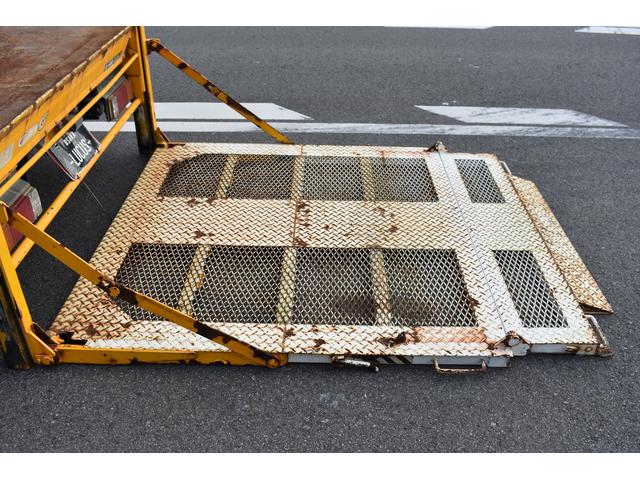 ダイナトラック フルジャストロー　折り畳み式垂直パワーゲート　ＡＴ　ドライブレコーダー　ＥＴＣ　積載２０００ｋｇ　車両総重量４９８５ｋｇ　揚力６００ｋｇ　三方開（26枚目）