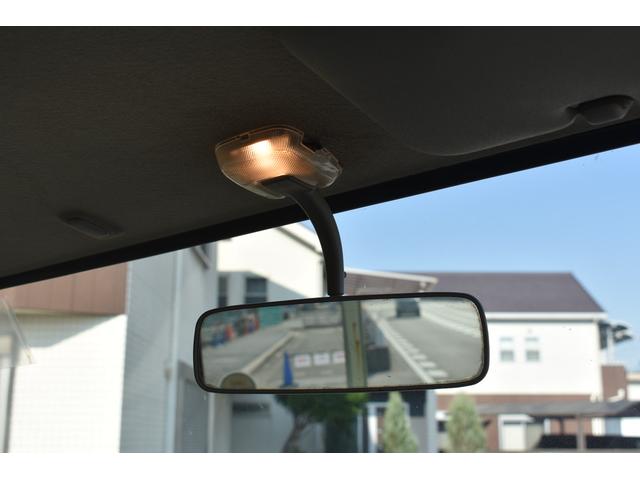 ダイナトラック ロングフルジャストロー　４ＷＤ　　積載１２５０ｋｇ　ＡＴ　車両総重量３２２５ｋｇ　普通免許　ＥＴＣ　荷台長さ３０６ｃｍ　幅１６０ｃｍ　高さ３８ｃｍ（15枚目）