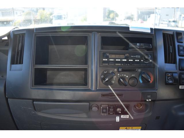 フォワード 　ダンプ　積載３８５０ｋｇ　車両総重量７９９５ｋｇ　ＥＴＣ　電格ミラー　坂道発進補助装置　フォグランプ　コボレーン　アイドリングストップ（17枚目）