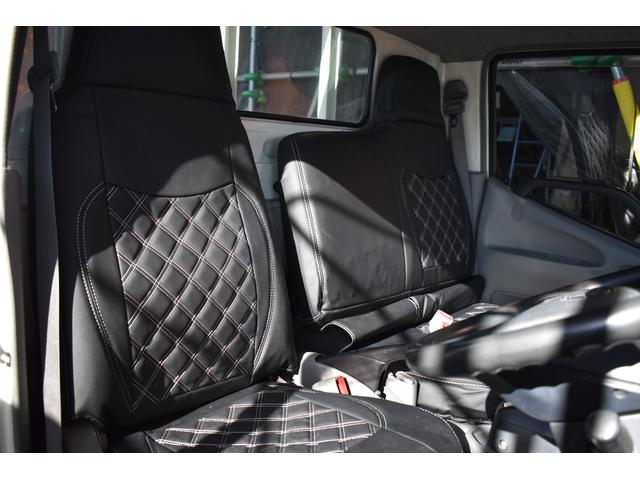 トヨエース 　積載２０００ｋｇ　ＡＴ　車両総重量４４５５ｋｇ　ＥＴＣ　横滑り防止装置　アイドリングストップ　荷台長さ３０７ｃｍ　幅１６０ｃｍ　高さ３８ｃｍ（8枚目）