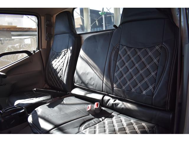 トヨエース 　積載２０００ｋｇ　ＡＴ　車両総重量４４５５ｋｇ　ＥＴＣ　横滑り防止装置　アイドリングストップ　荷台長さ３０７ｃｍ　幅１６０ｃｍ　高さ３８ｃｍ（9枚目）